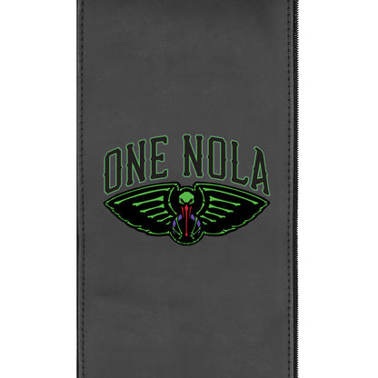 Curve Task Chair with New Orleans Pelicans One Nola Playoffs Logo