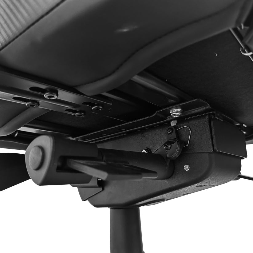 Synergy Pro Gaming Chair with Kyle Larson #5 Name Rail Logo