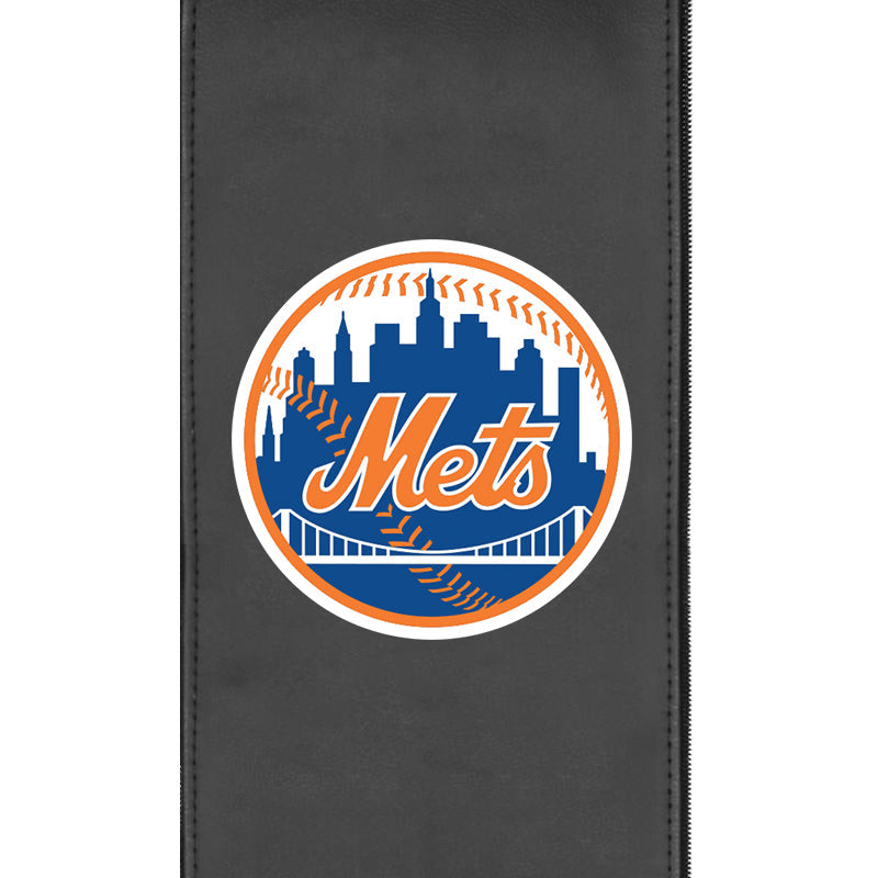 PhantomX Mesh Gaming Chair with New York Mets Logo PhantomX Mesh Gaming Chair with New York Mets Logo