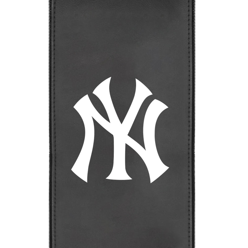 Swivel Bar Stool 2000 with New York Yankees Logo