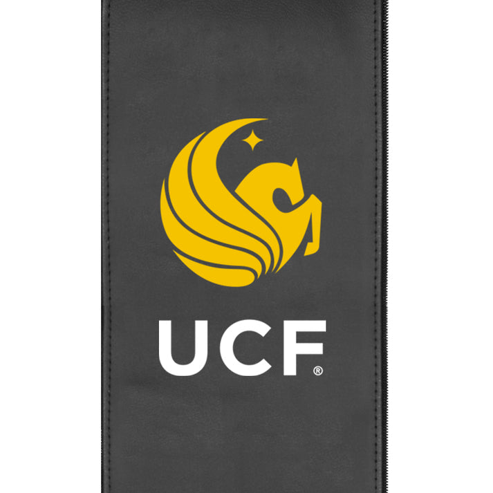 Silver Club Chair with Central Florida Alumni Logo