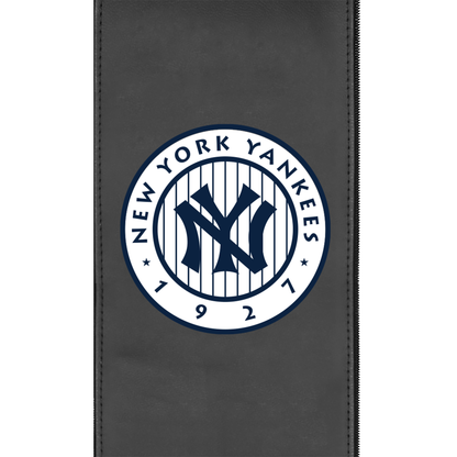 Swivel Bar Stool 2000 with New York Yankees Cooperstown